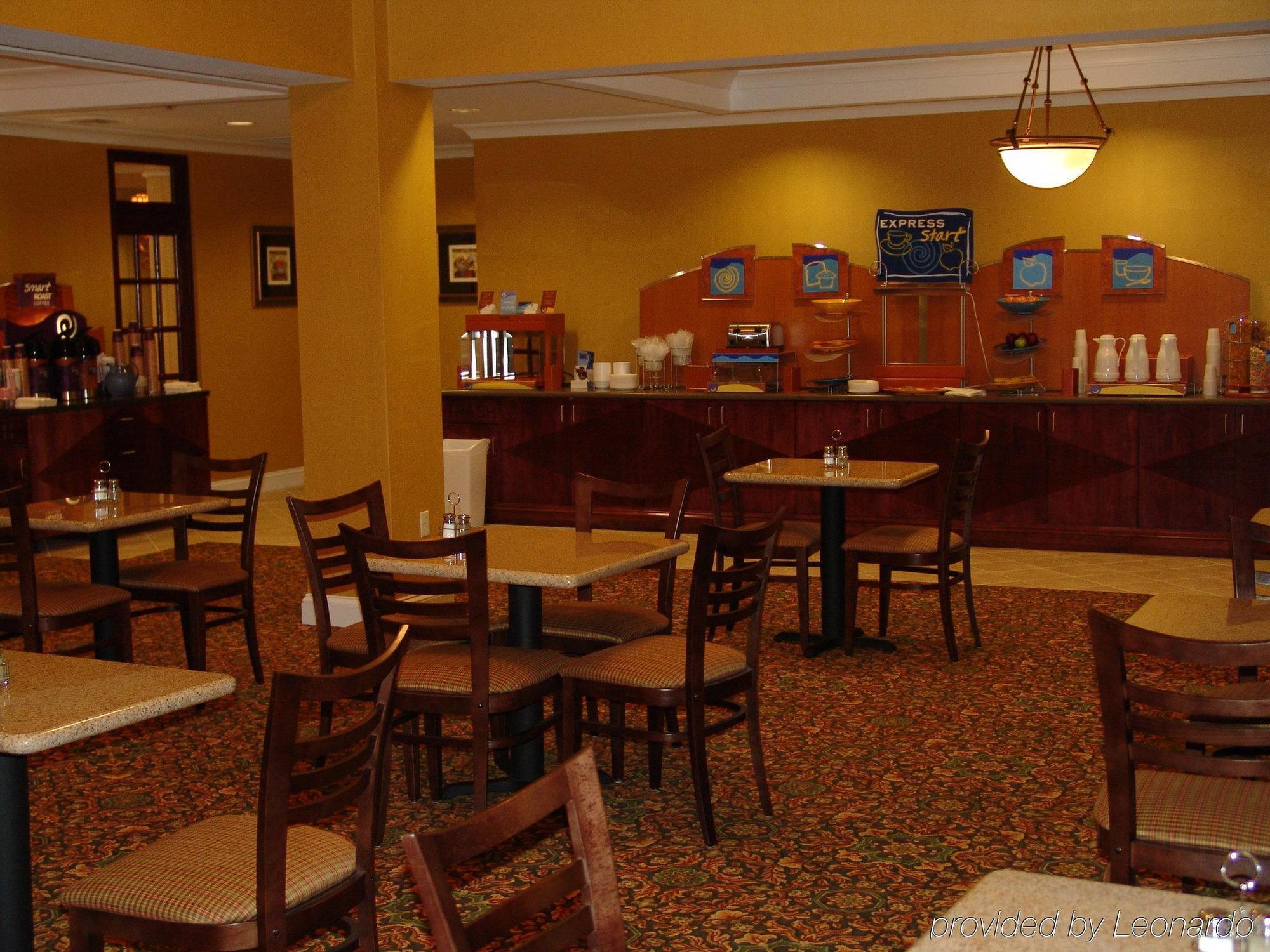 Holiday Inn Express & Suites - Tuscaloosa-University, An Ihg Hotel Restaurant photo