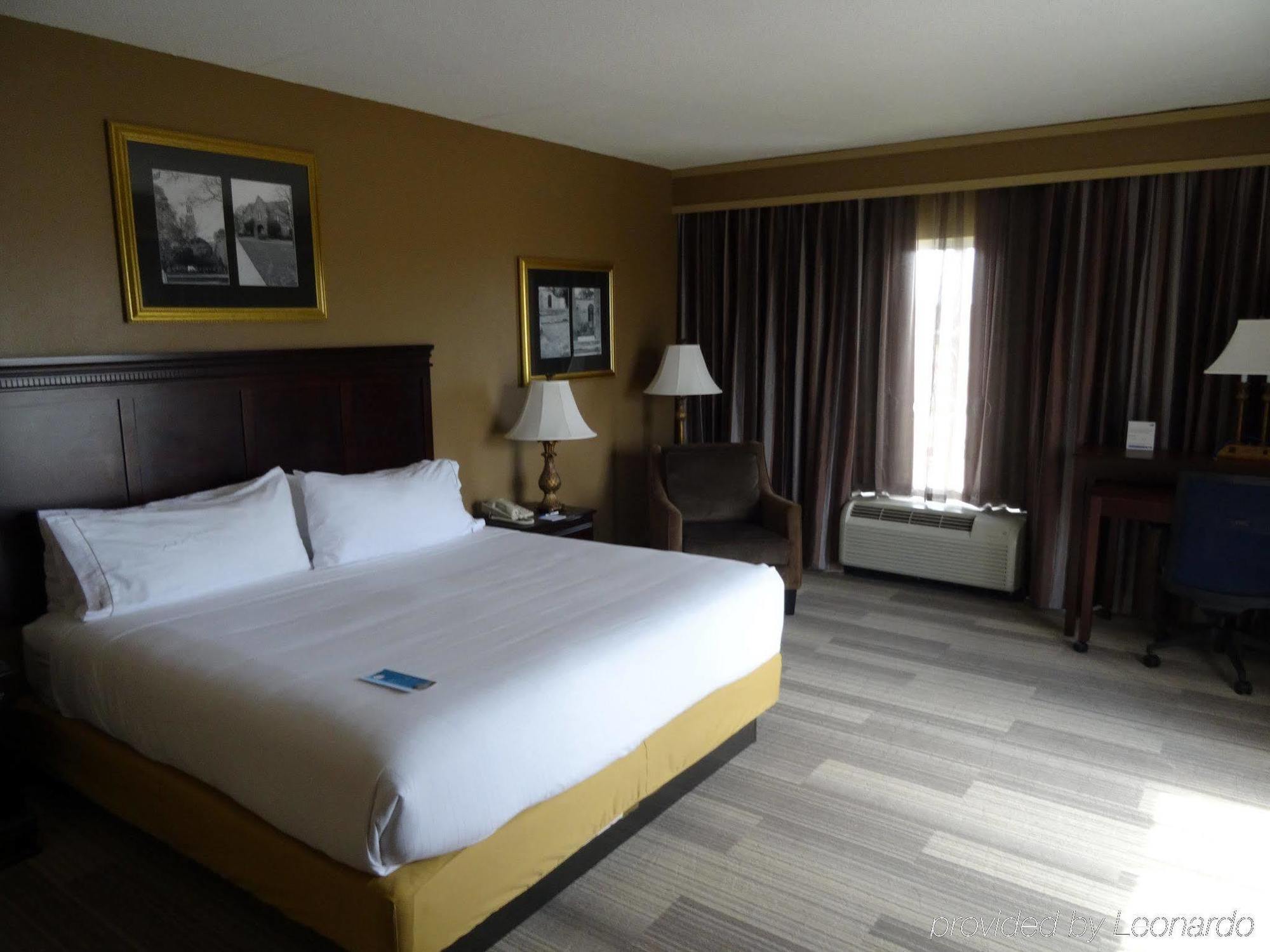 Holiday Inn Express & Suites - Tuscaloosa-University, An Ihg Hotel Exterior photo